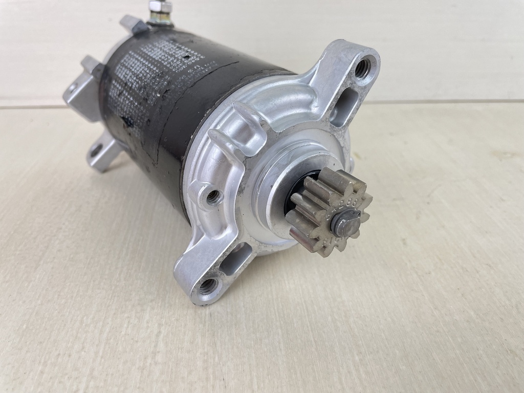 Evinrude Johnson OMC Outboard Starter Assembly 0586287