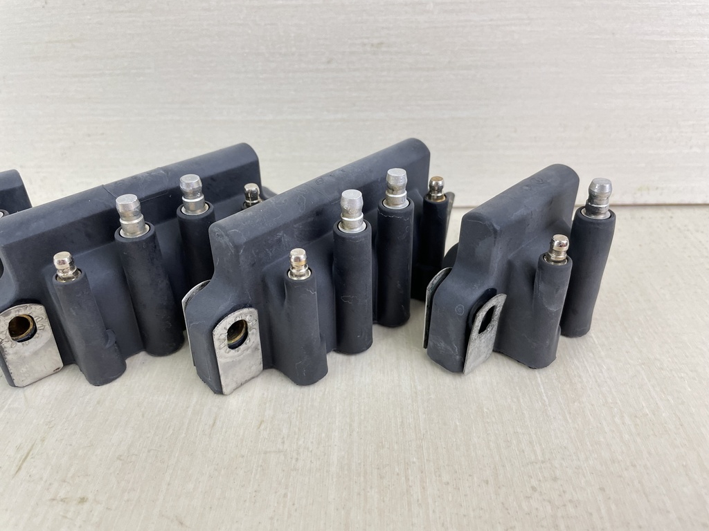 Johnson Evinrude Dual & Single Coil Pack Set 0586333 0583740