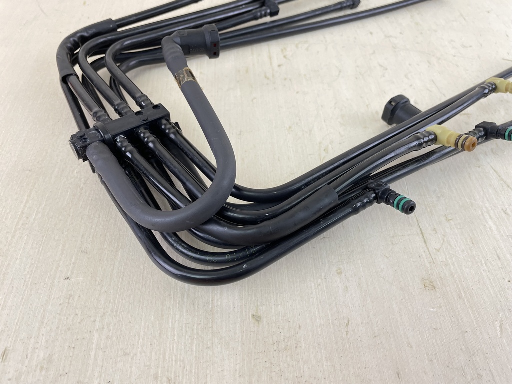 Johnson Evinrude Fichy Fuel Injector Supply & Return Line 5000205 5005407