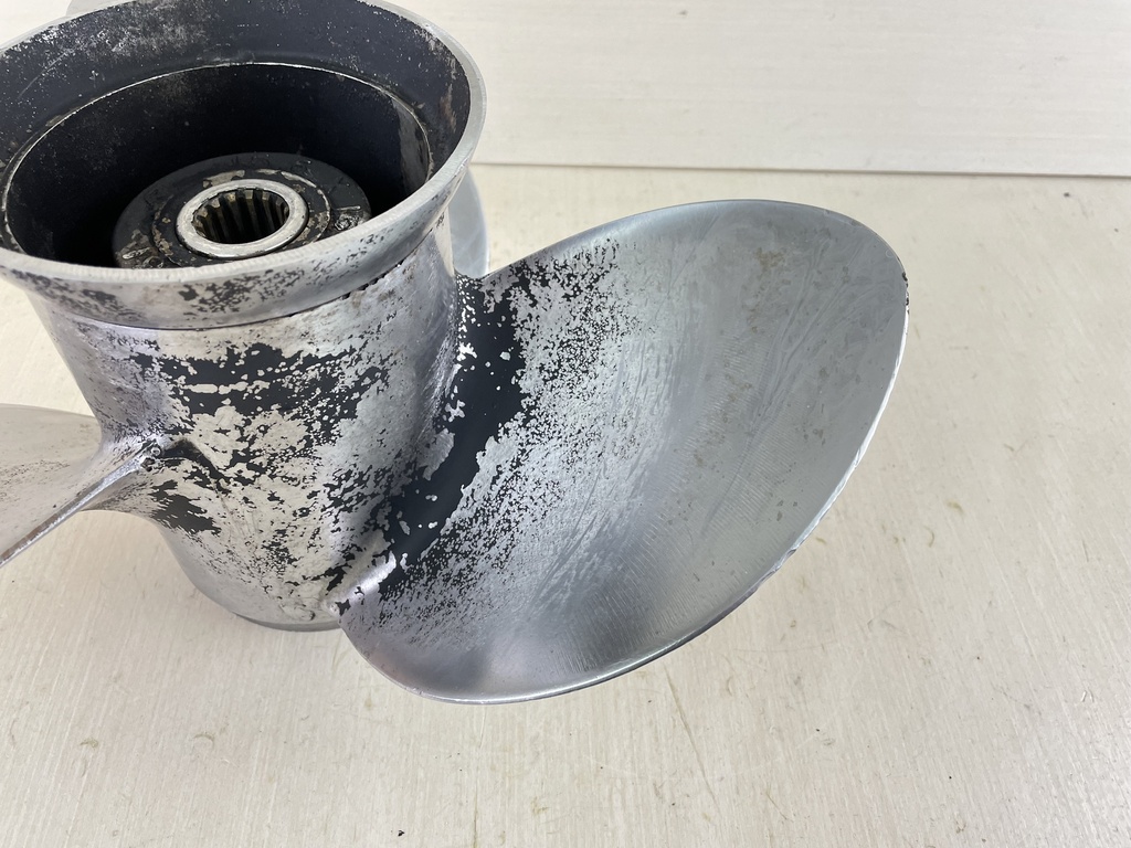 Johnson Evinrude 15 1/2 x 15 Stainless Steel Prop Propeller 390831