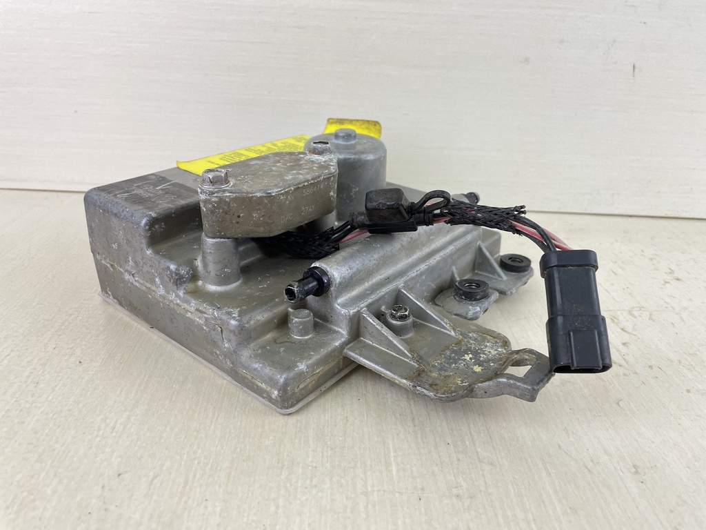 1999 Evinrude 225HP Ficht 2 Stroke EMM Computer ECU 0586465 586465