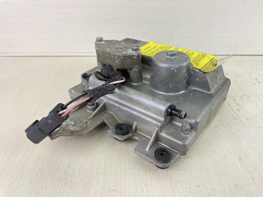 1999 Evinrude 225HP Ficht 2 Stroke EMM Computer ECU 0586465 586465