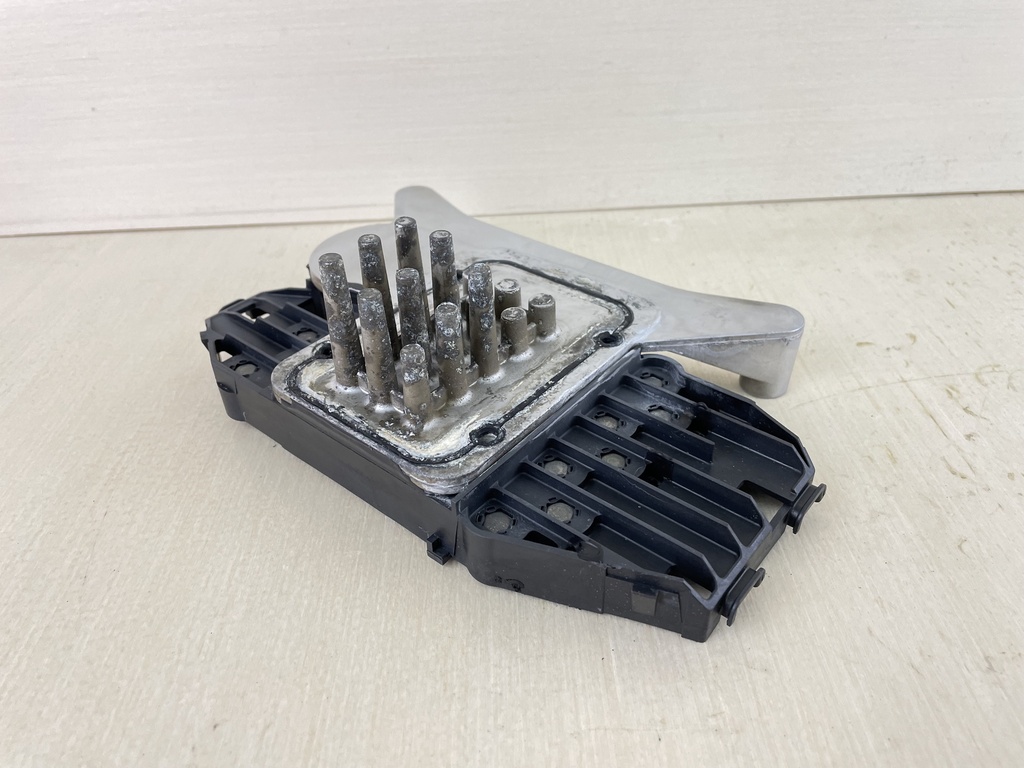 1999 Evinrude Johnson 225HP Ficht Rectifier Regulator 0586476