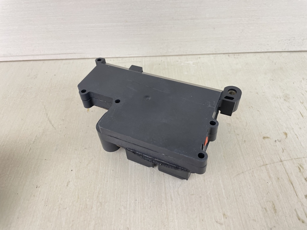 Johnson Evinrude Ficht Power Distribution Panel Fuse Block With Cover 0586754