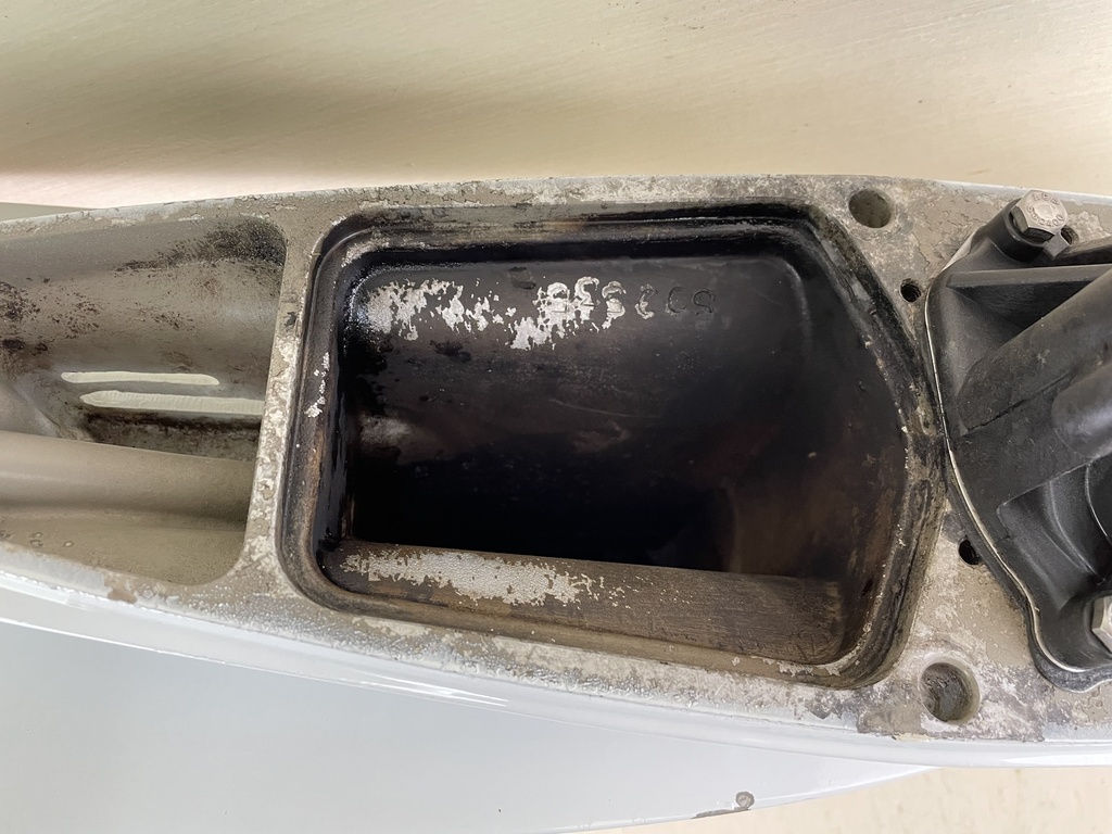 2000 Evinrude 200HP Ocean 25" XL Lower Unit Gear Case 5007022 SEI