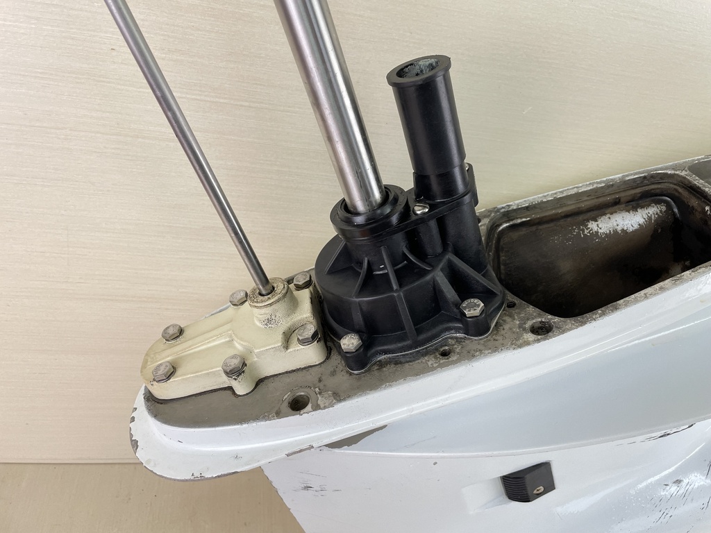 2000 Evinrude 200HP Ocean 25" XL Lower Unit Gear Case 5007022 SEI