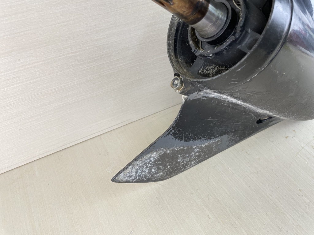 2003 Suzuki 140HP DF140 25" XL Lower Unit Gear Case Standard Rotation