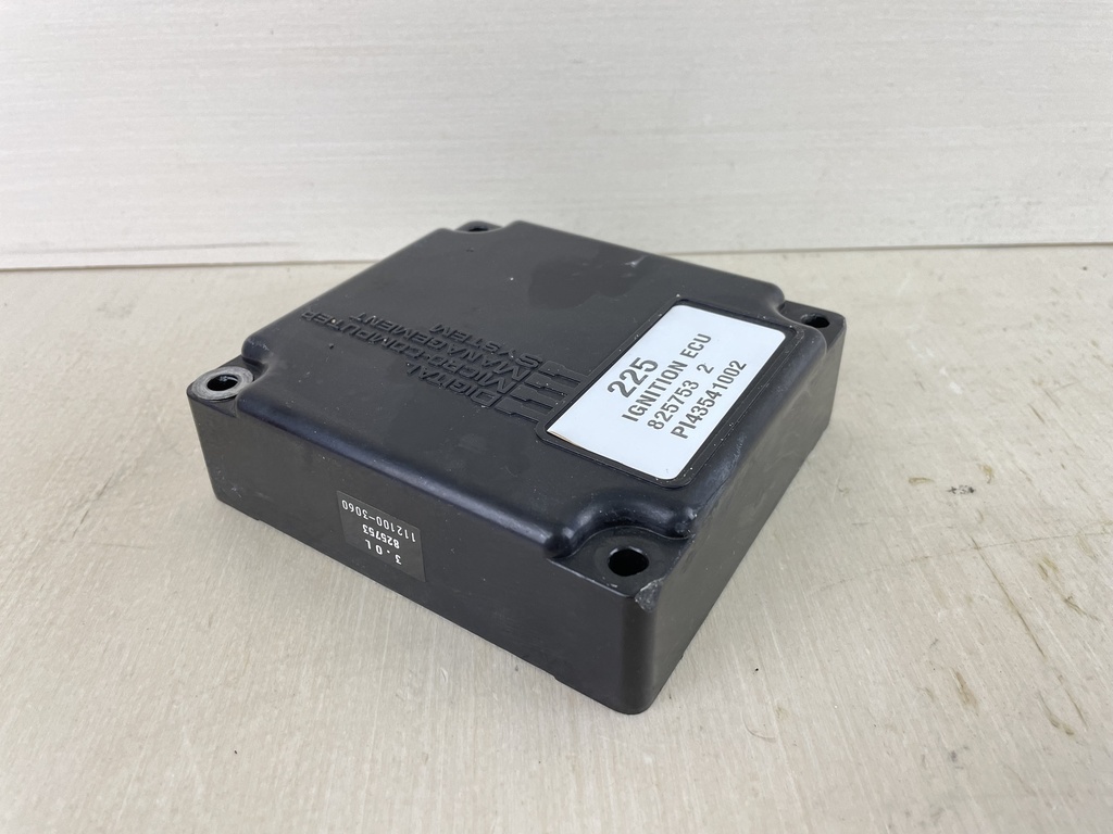 Mercury 225HP 2 Stroke 3.0L ECU Engine Control Unit 8257532 825753 2