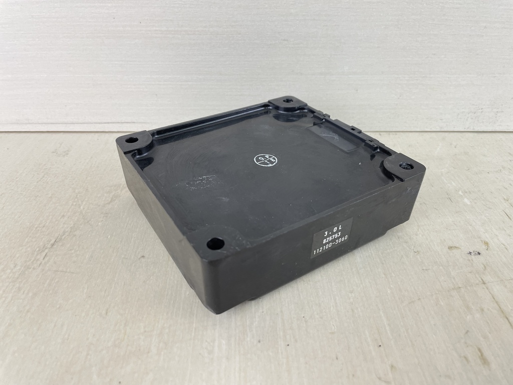 Mercury 225HP 2 Stroke 3.0L ECU Engine Control Unit 8257532 825753 2