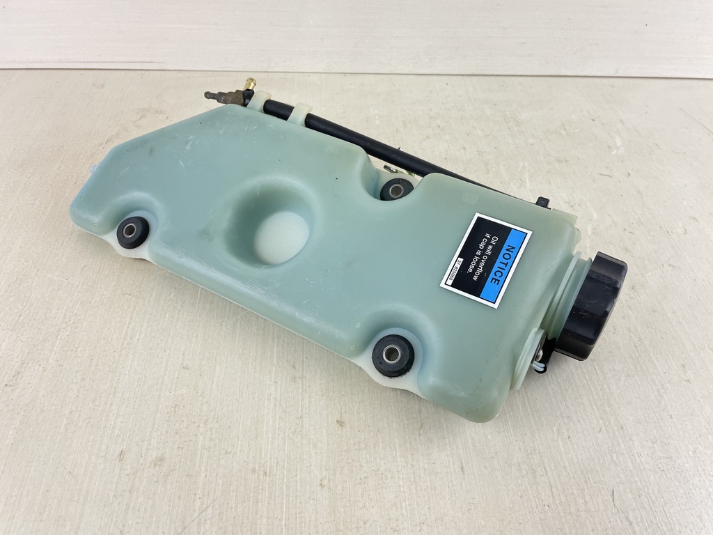 Mercury 2 Stroke Outboard 200 225 250 300 HP Oil Tank Resevoir 818456A1