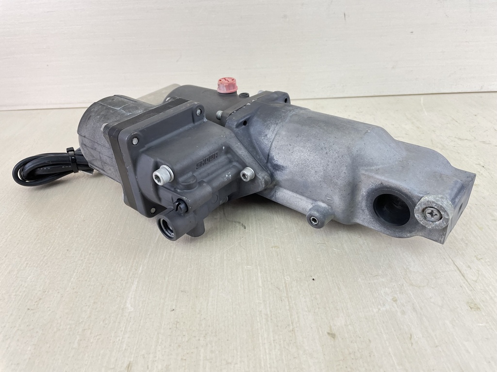 Johnson Evinrude Suzuki DF 70 90 115 HP Outboard Engine Tilt Trim Unit Assembly