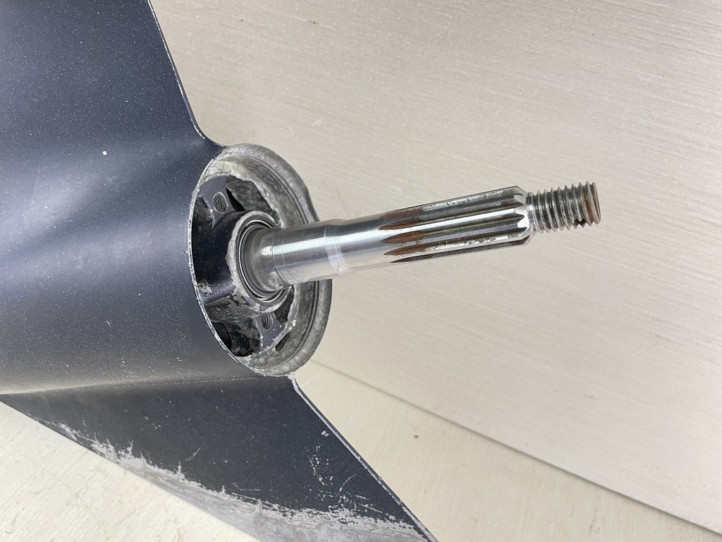 92 - 1998 Johnson Evinrude 85 88 90 100 112 115 HP 25" Lower Unit Gear Case  