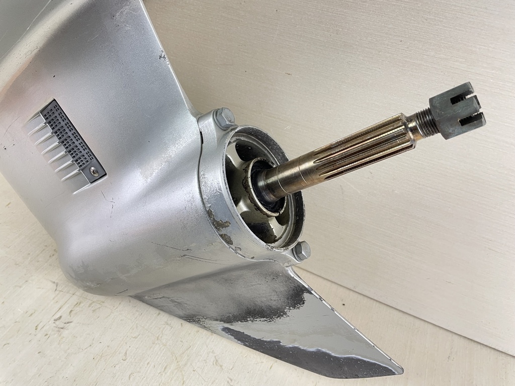 99 - 2006 Honda BF 75 90 HP Outboard 20" Long Lower Unit Gear Case 