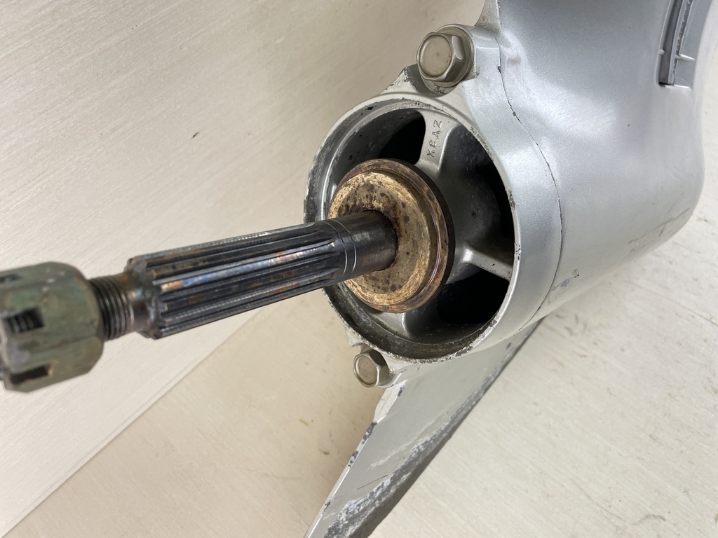 2006 + Honda BF 200 225 HP Outboard 25" XL Lower Unit Gear Case 41100-ZY3-C13ZA