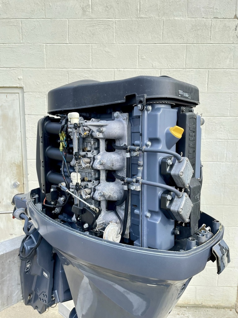 2001 Yamaha 100HP 4 Stroke Outboard W/ 25” Shaft & Controls - Just Serviced