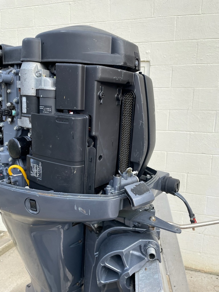 2001 Yamaha 100HP 4 Stroke Outboard W/ 25” Shaft & Controls - Just Serviced