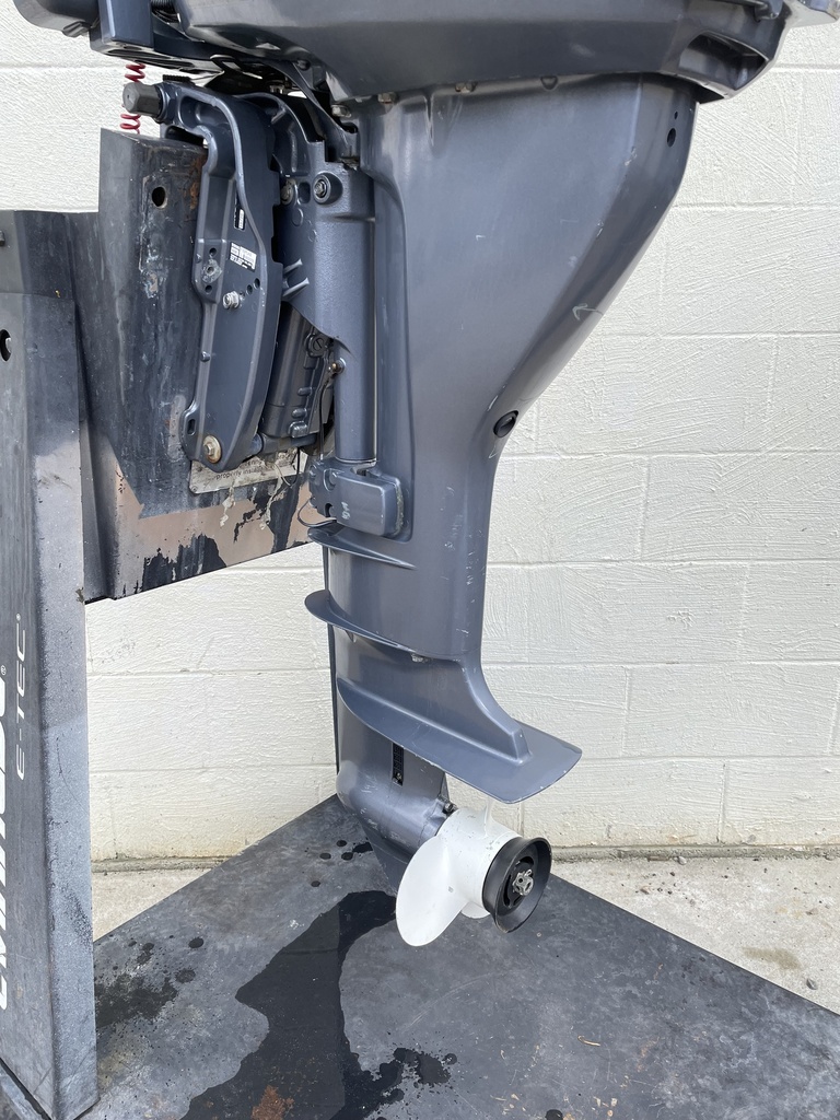 Yamaha 15HP 4 Stroke Outboard 20" Long Shaft W/ Tiller Handle Just Serviced