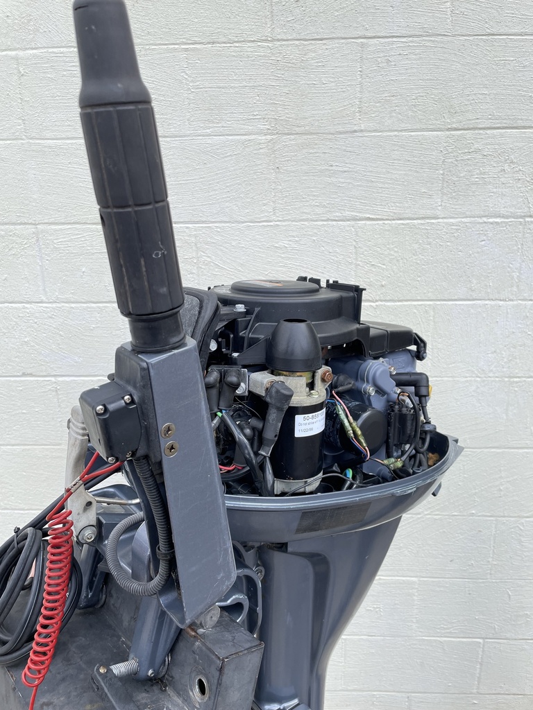 Yamaha 15HP 4 Stroke Outboard 20" Long Shaft W/ Tiller Handle Just Serviced