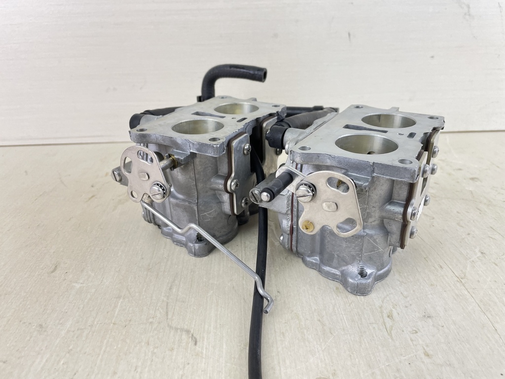 1989 Johnson Evinrude 88HP 2 Stroke Outboard Carburetor Assembly 0437203