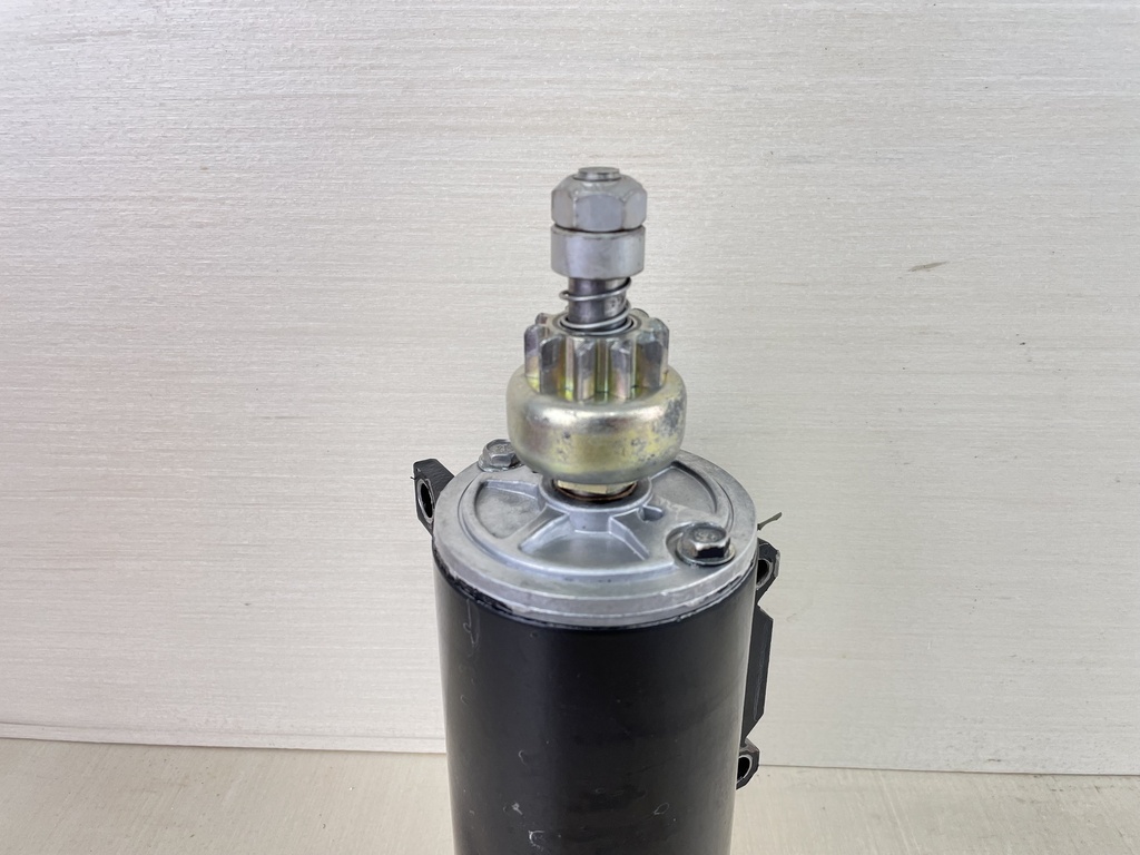 Johnson Evinrude V4 Outboard Starter Motor Assembly 0586283 586283