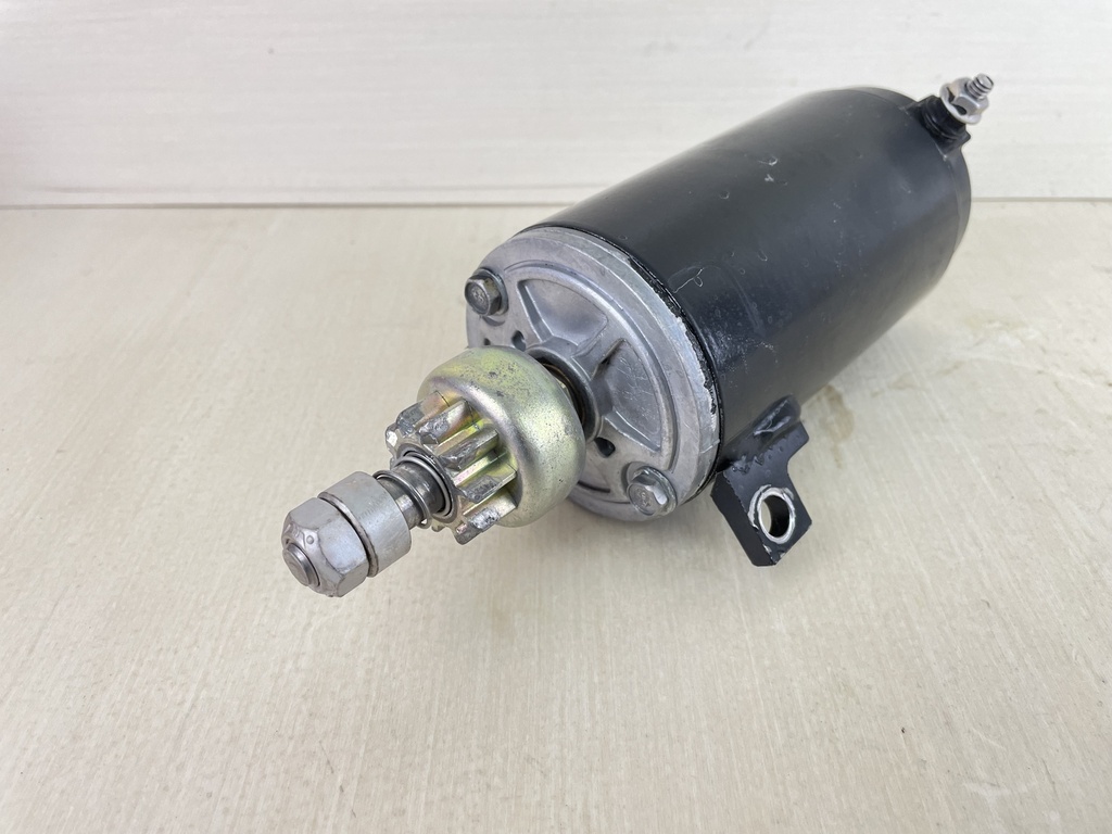 Johnson Evinrude V4 Outboard Starter Motor Assembly 0586283 586283
