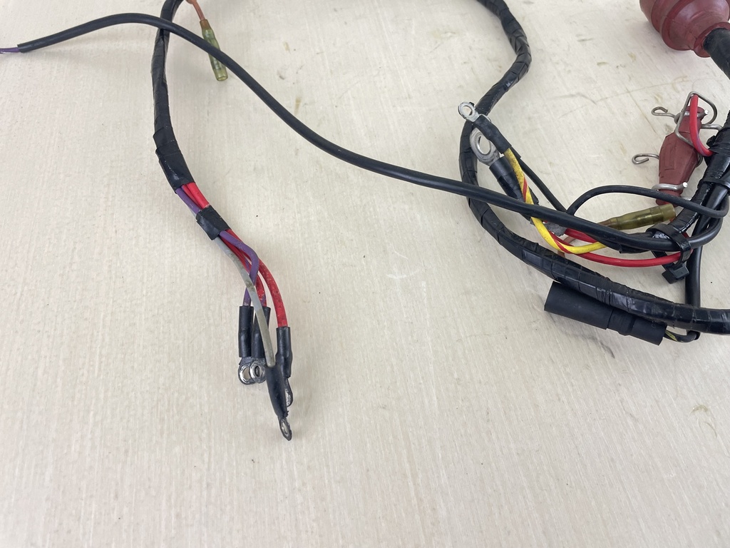 1989 Evinrude Johnson 88HP Outboard Engine Wire Harness 0584004