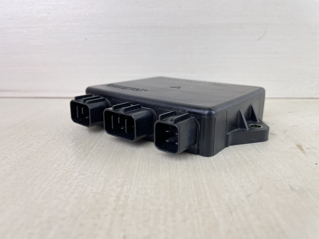 Honda BF 75 90 HP 4 Stroke Outboard CDI C.D.I Ignition Module 30400-ZW1-013