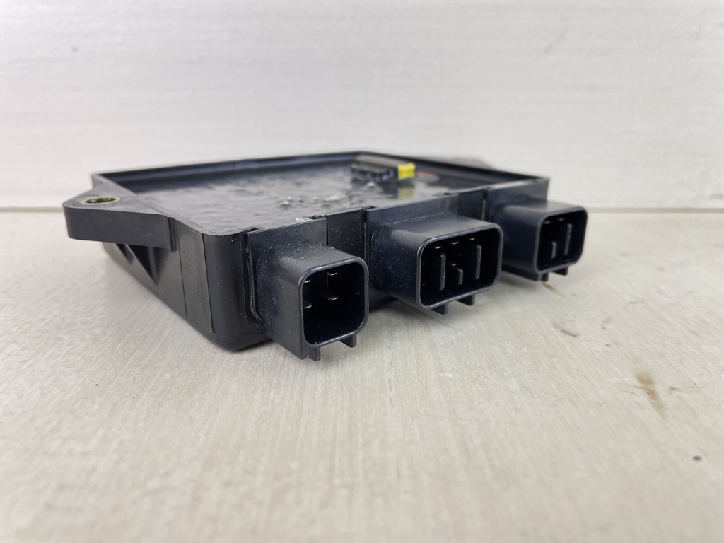 Honda BF 75 90 HP 4 Stroke Outboard CDI C.D.I Ignition Module 30400-ZW1-013