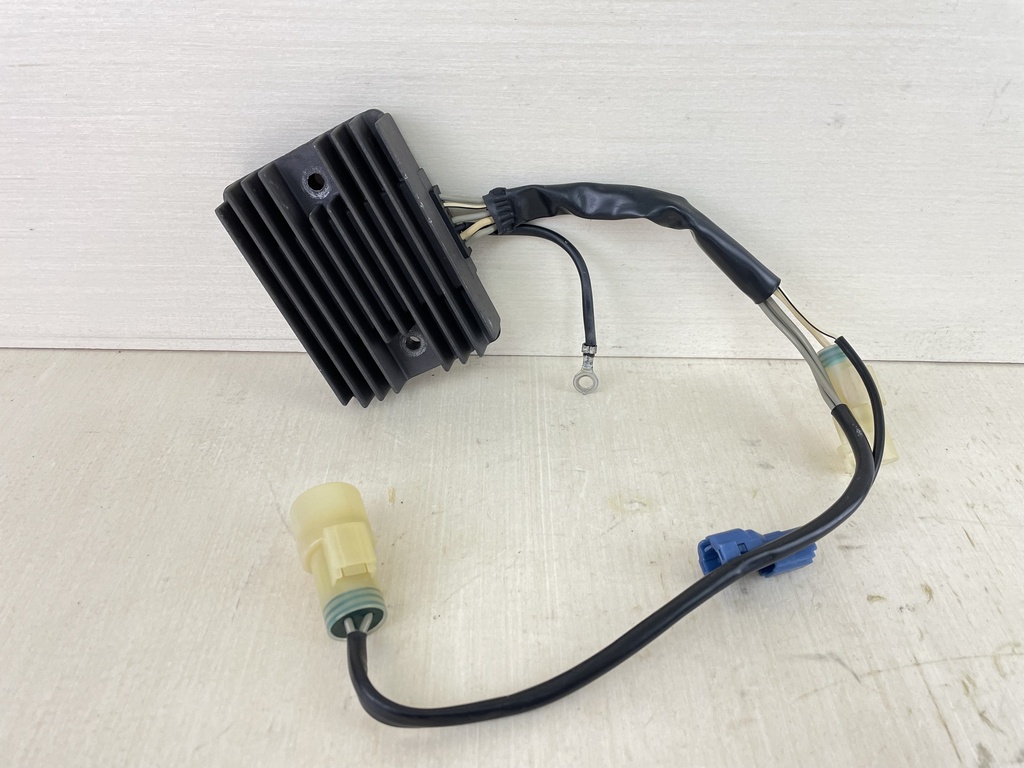 1997 + Honda BF 75 90 HP Outboard Regulator Rectifier 31750-ZW1-003