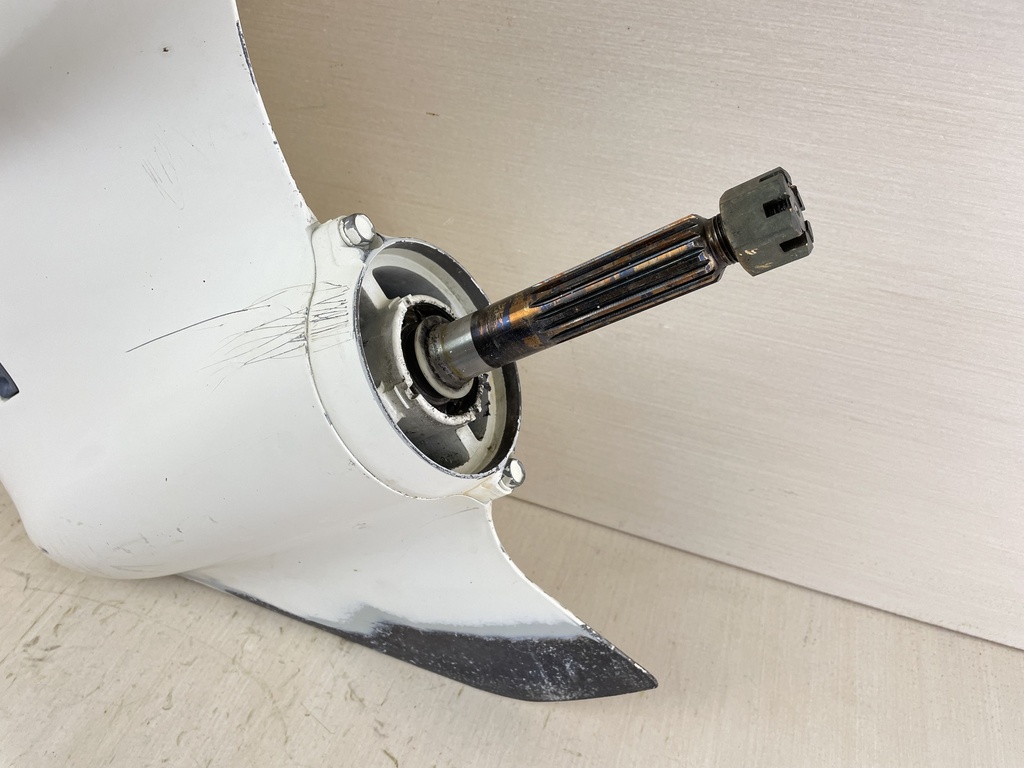 01-11 Suzuki DF 90 100 115 HP 4 Stroke Outboard 20" Lower Unit Gear Case Assembly 