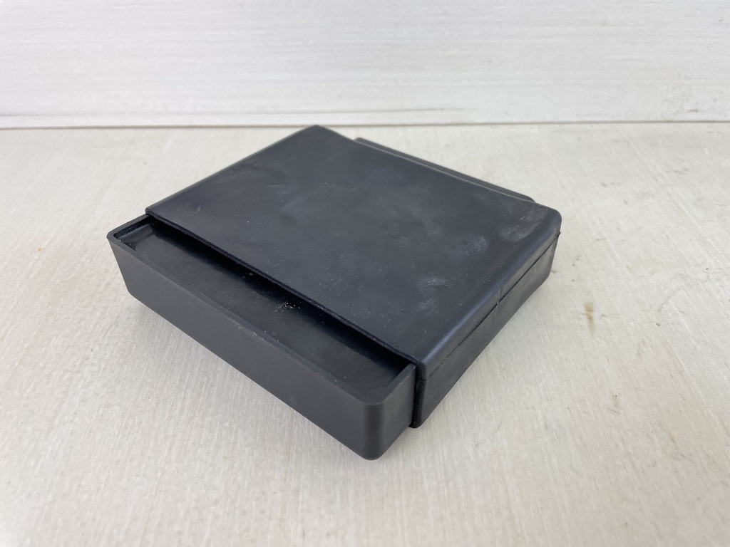 2003 Suzuki DF 115 HP Engine Control Unit ECU 33920-90J50