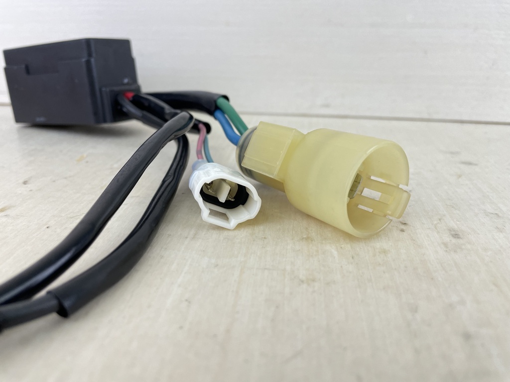 Suzuki Outboard Power Trim Tilt Relay Assembly 38410-94552