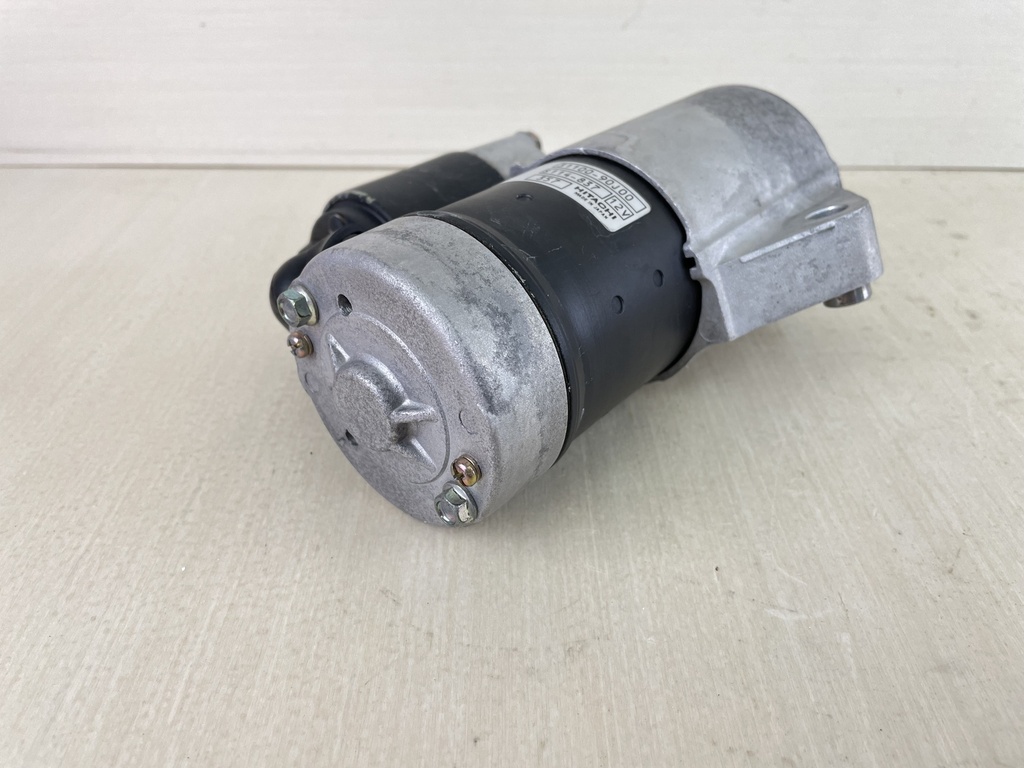 2003 Suzuki 140HP DF140 Outboard Engine Starter Assembly 31100-90J01