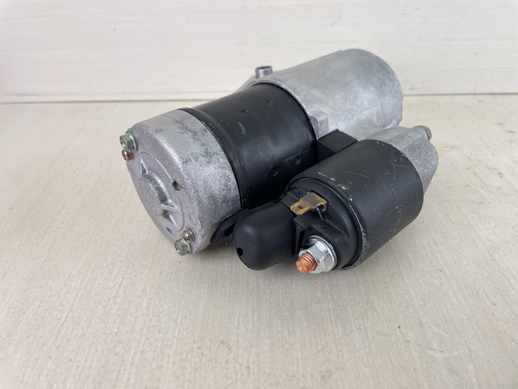 2003 Suzuki 140HP DF140 Outboard Engine Starter Assembly 31100-90J01