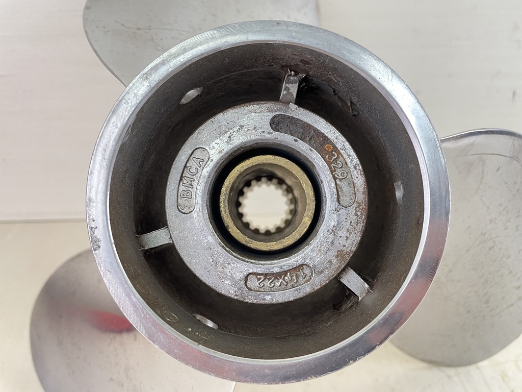 Suzuki 14 x 22 3 Blade Stainless Steel Propeller Prop 5033329