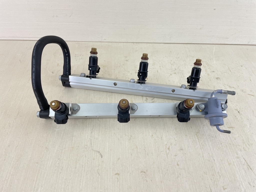 2006 Honda BF 200 HP 4 Stroke Outboard Fuel Injector Set W/ Rail 16450-ZY6-003