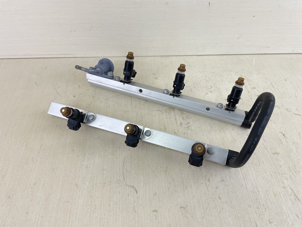 2006 Honda BF 200 HP 4 Stroke Outboard Fuel Injector Set W/ Rail 16450-ZY6-003