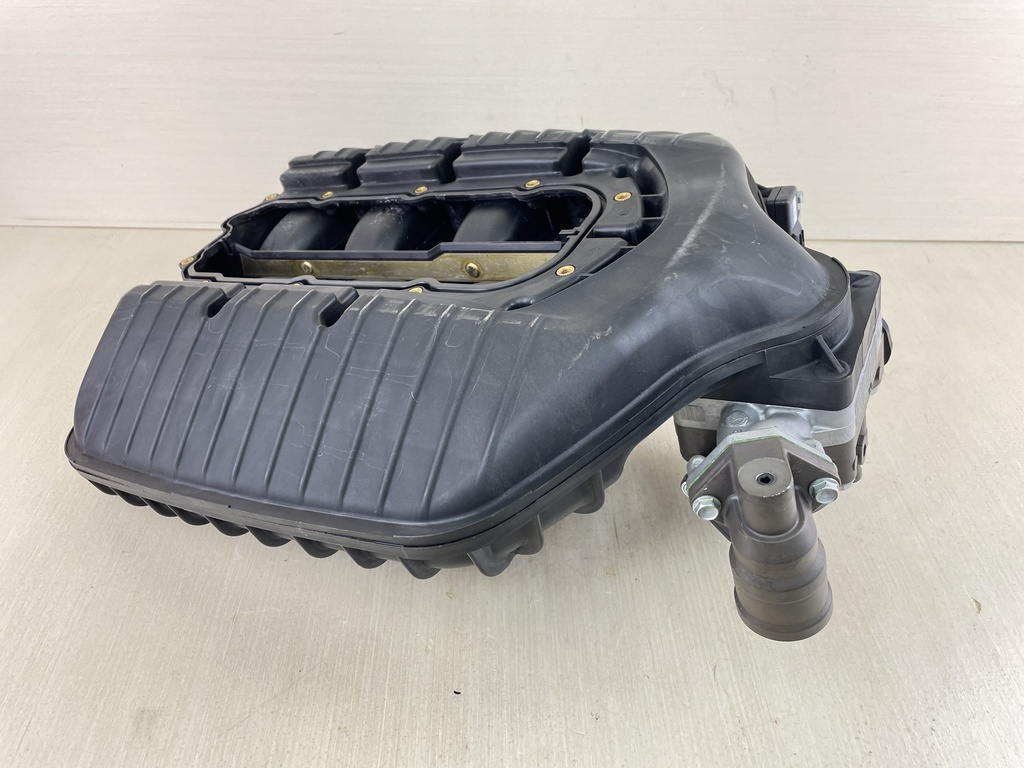 Honda 175 200 225 250 HP 4 Stroke Outboard Intake Manifold Assembly 17110-ZY3-003