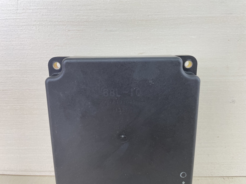 2002 Yamaha 175HP HPDI Outboard ECU Engine Control Unit 68L-8591A-10-00