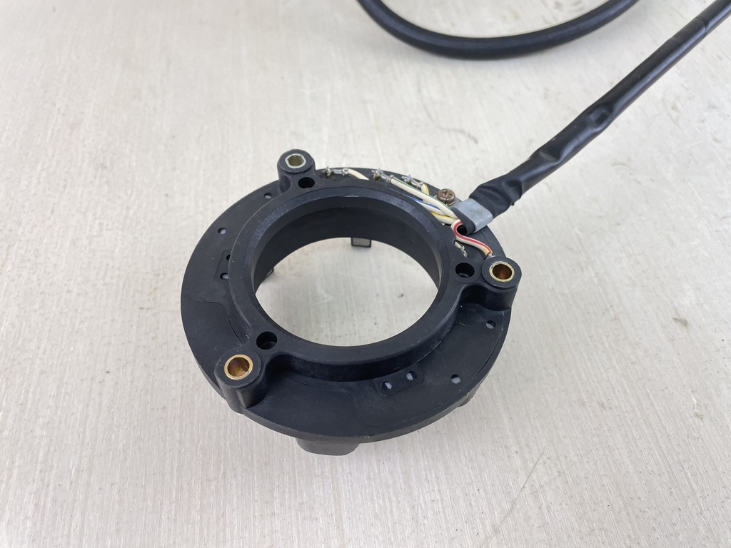 2001 + Yamaha 150 175 200 HP HPDI 2 Stroke Stator Coil Pulser Assembly 