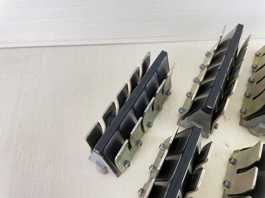 2000 + Yamaha 150 175 200 225 2 Stroke Outboard Reed Valve Assembly Set