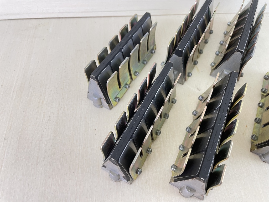 2000 + Yamaha 150 175 200 225 2 Stroke Outboard Reed Valve Assembly Set