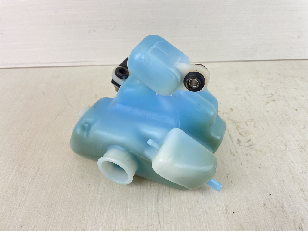 Yamaha 2 Stroke Outboard Oil Tank Assembly 68F-21750-00-00