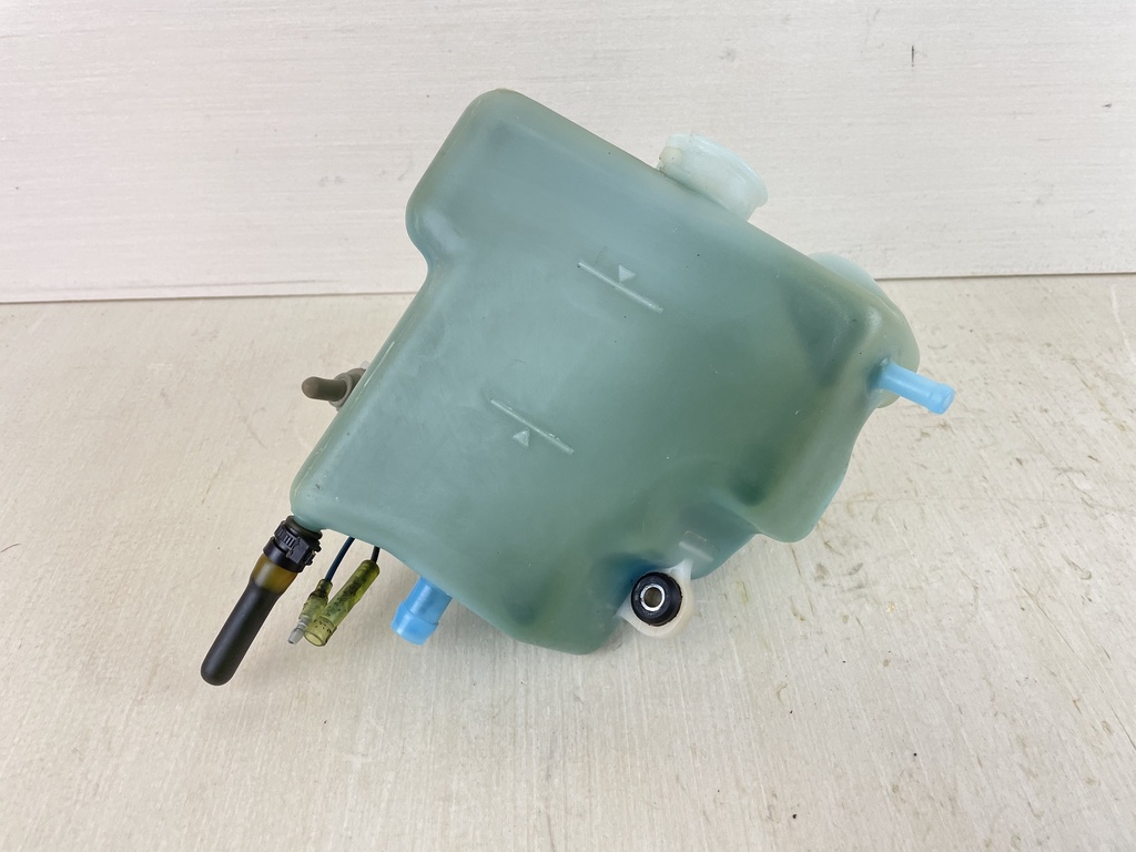 Yamaha 2 Stroke Outboard Oil Tank Assembly 68F-21750-00-00