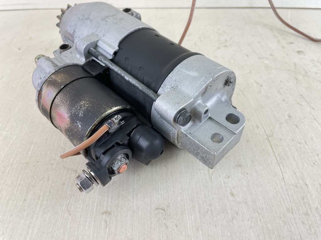 2002 Yamaha 175HP 2 Stroke HPDI Outboard Starter Motor 68F-81800-01-00