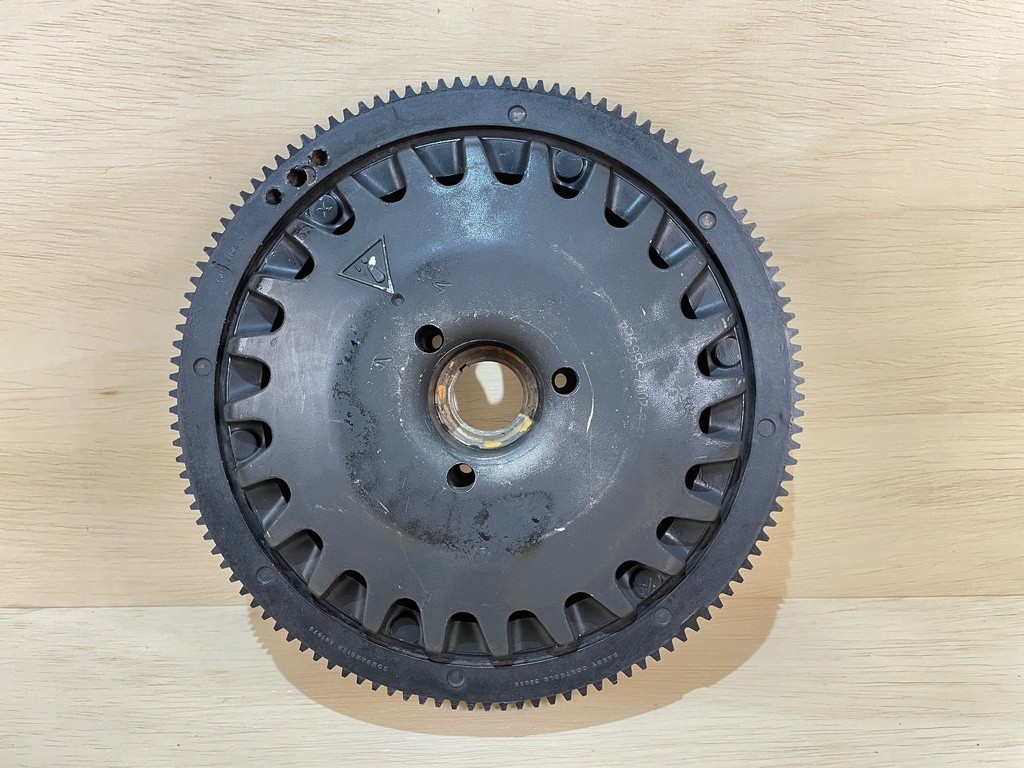 Evinrude Etec 225HP Outboard Engine Flywheel 3.3L 0586966 0586924