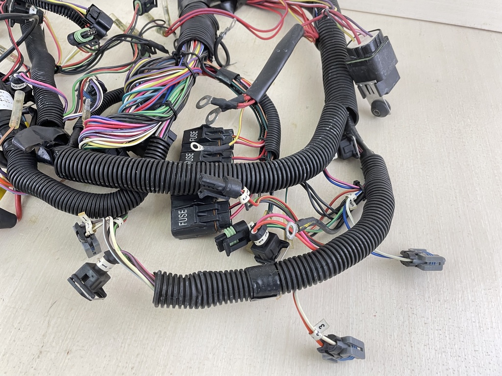 1999 Mercury 150HP 2 Stroke Optimax Outboard Engine Wire Harness 853330A2