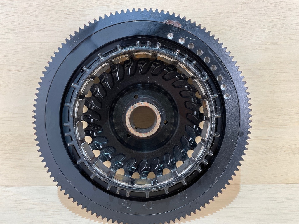 Evinrude Etec 225HP Outboard Engine Flywheel 3.3L 0586966 0586924