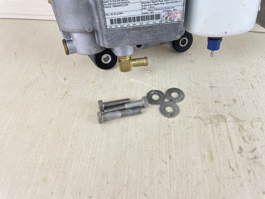 1999 Mercury Optimax 150HP Vapor Seperator Tank VST Fuel Pump 855432A1