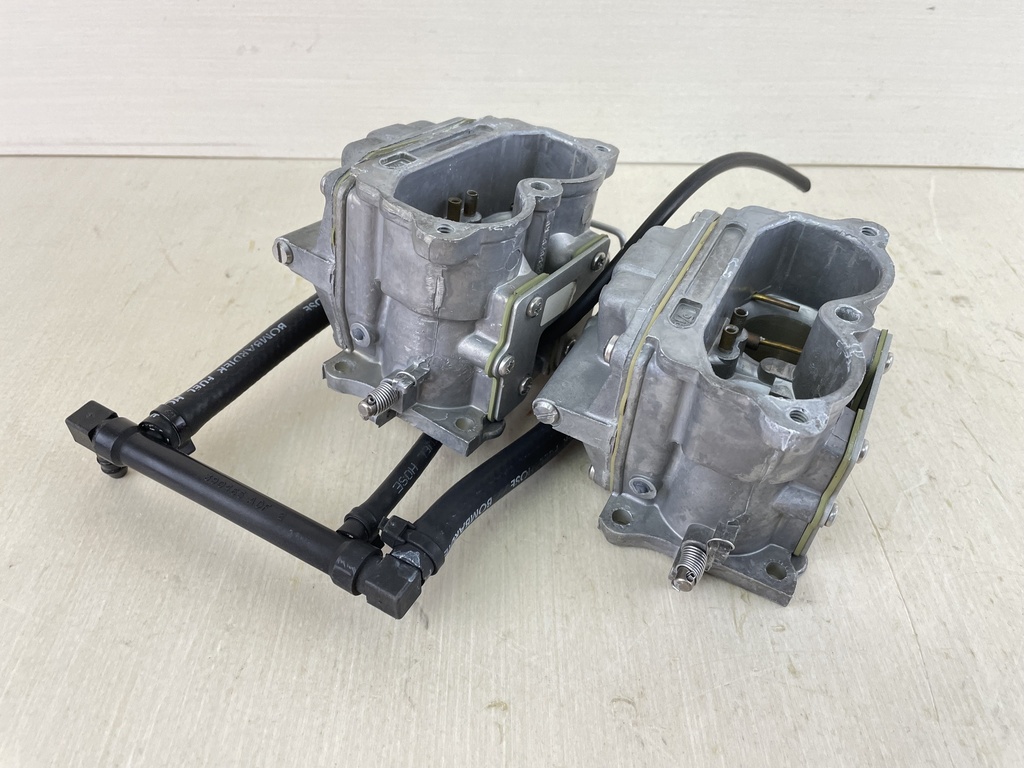 91 - 1997 Evinrude Johnson 112 115 HP 2 Stroke Outboard Carburetor Set 0437205